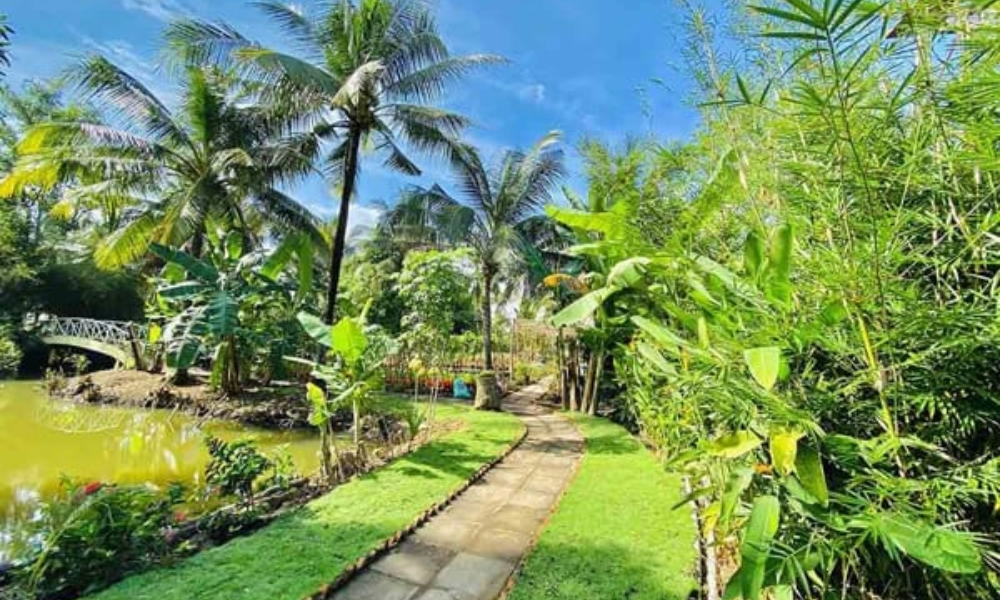 Địa điểm trải nghiệm du lịch sinh thái TPHCM cùng với gia đình 5 Làng du lịch Tre Việt – Trò chơi vận động đa dạng trong du lịch sinh thái TPHCM