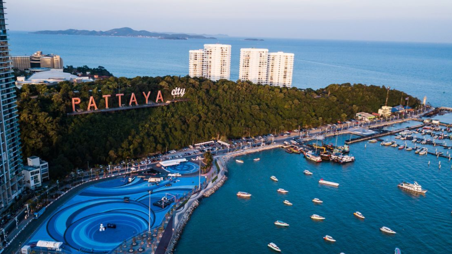 Top 10 địa điểm du lịch Thái Lan nhất định phải đi trong đời 8 Pattaya - Thành phố không ngủ