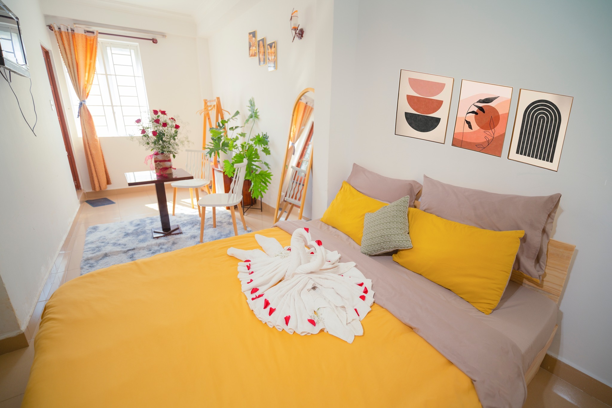 Top 10 Affordable Hotels in Da Lat Under $20 Near the Da Lat Night Market 5 Pearl Wealth Dalat Hotel