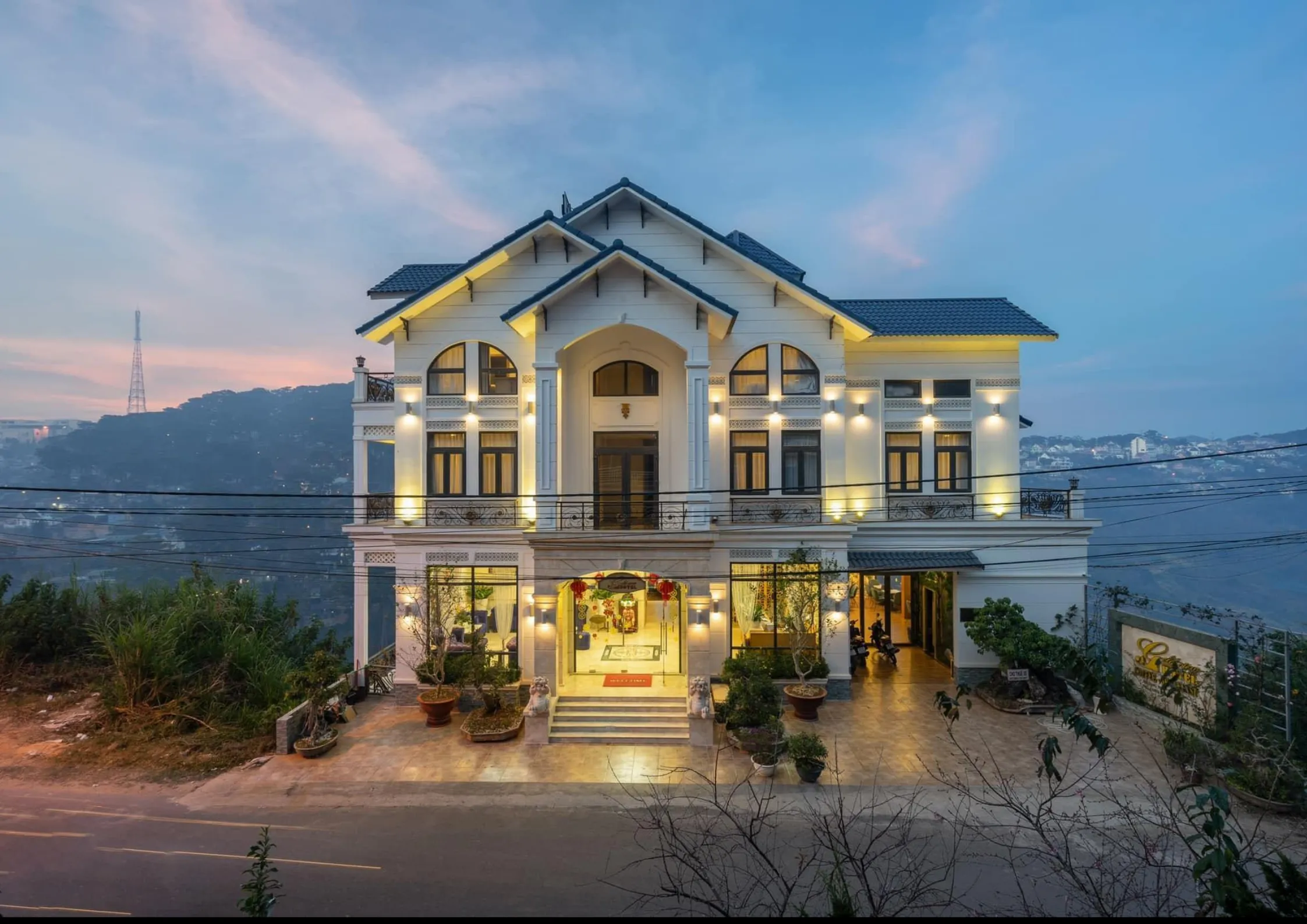 Gold View Dalat Hotel, khách sạn gia đình đầy đủ tiện nghi