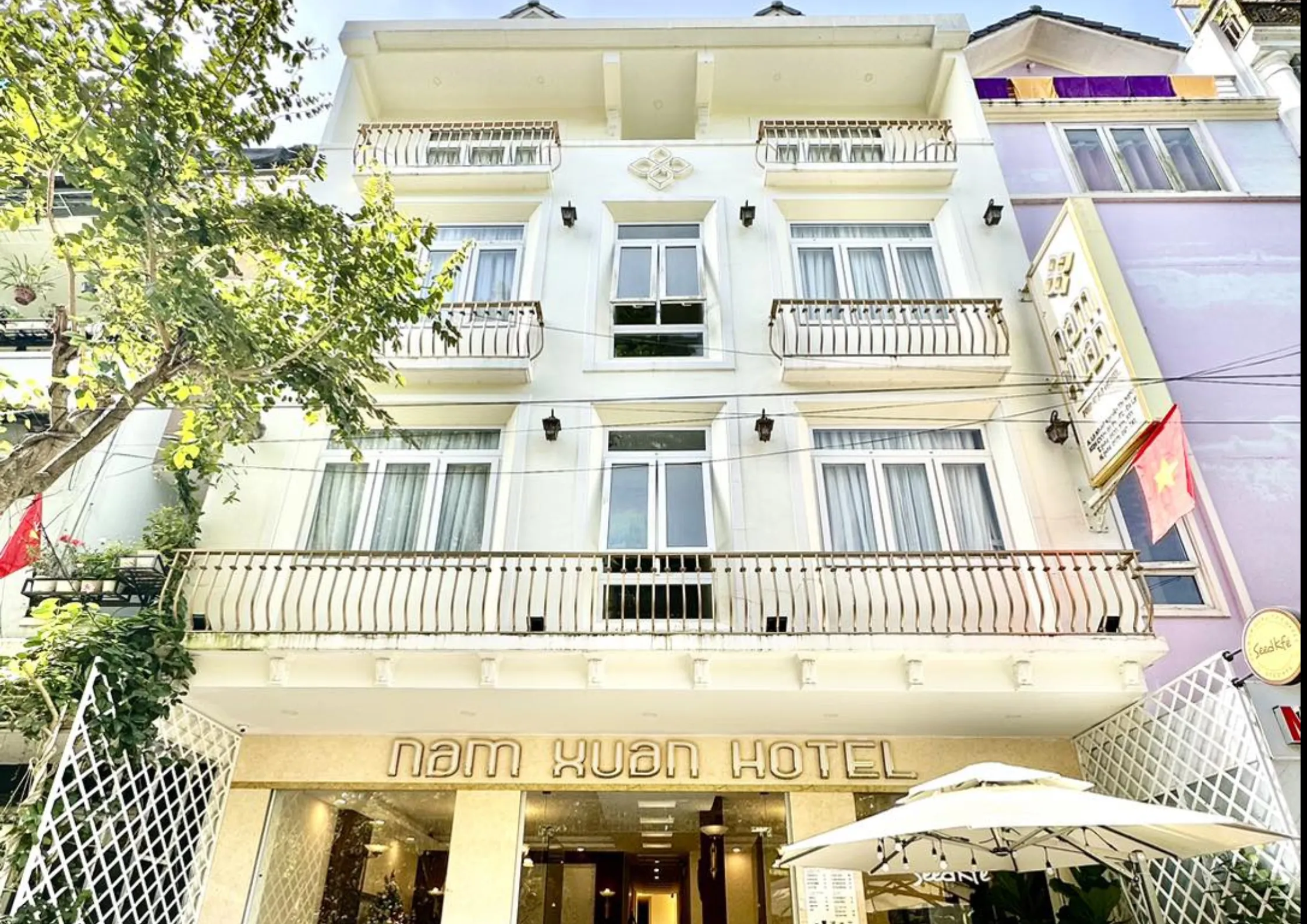 Nam Xuan Premium Hotel, khách sạn gia đình giá rẻ với những tiện ích cơ bản